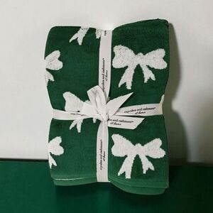 NEW cupcakes and cashmere 6 piece towel set